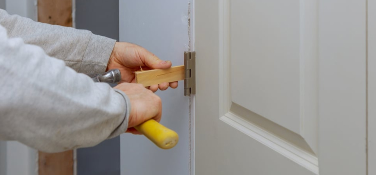 fiberglass entry door repair in Gonzales